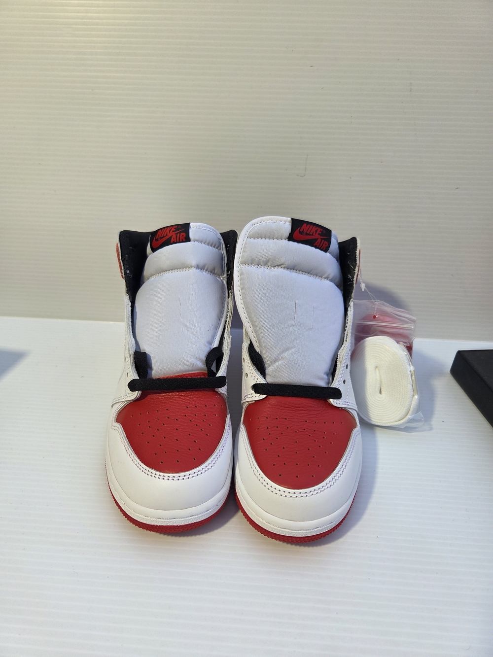 Nike Air Jordan 1 Retro High OG Heritage White Red GS 5 Youth 575441 161